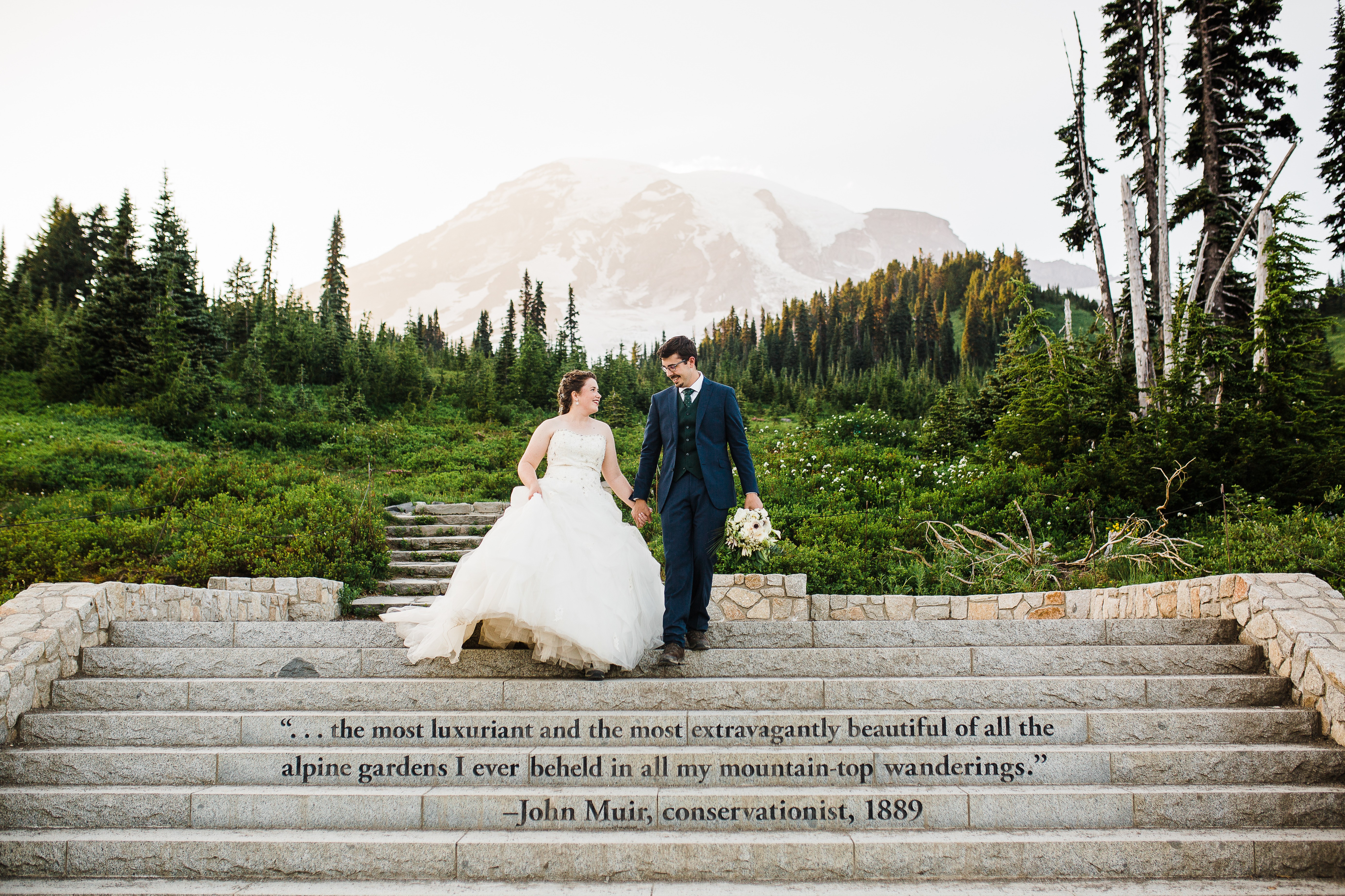 09_Mt-Rainier-Paradise-Adventure-Wedding-National-Park-Elopement-Photographer-12